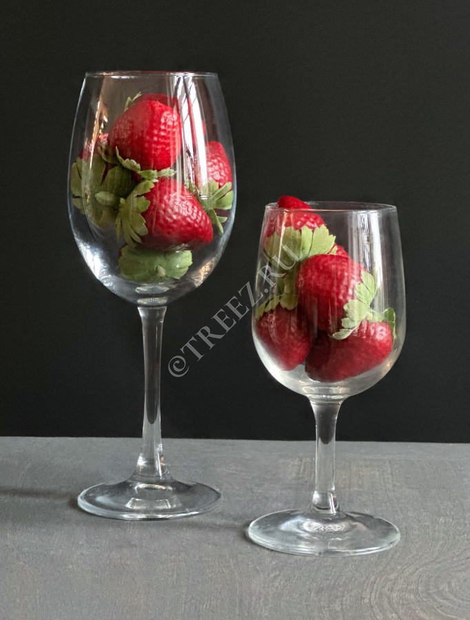 Ягоды Клубники в коробке фото